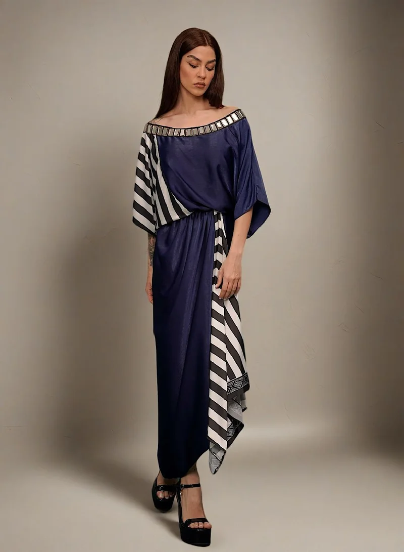 إكستاسي فستان بكسرات ودرابيه